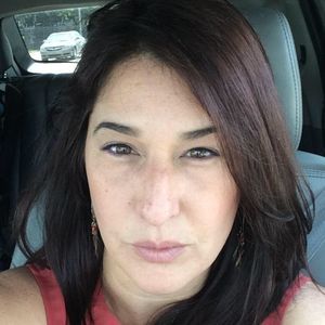 Meet your Posher, Ivette